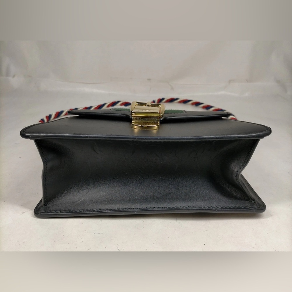 Authentic Gucci Hand Bag Sherry Line Black Leather with crossbody strap - Picture 7 of 17